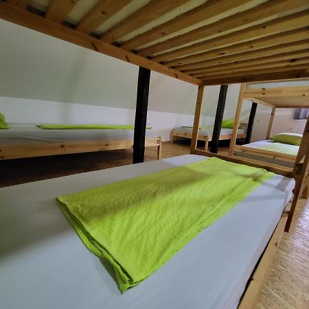 Bus Station Beds Hostel Bled Luaran gambar
