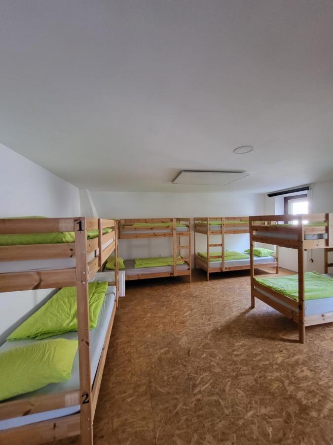 Bus Station Beds Hostel Bled Luaran gambar
