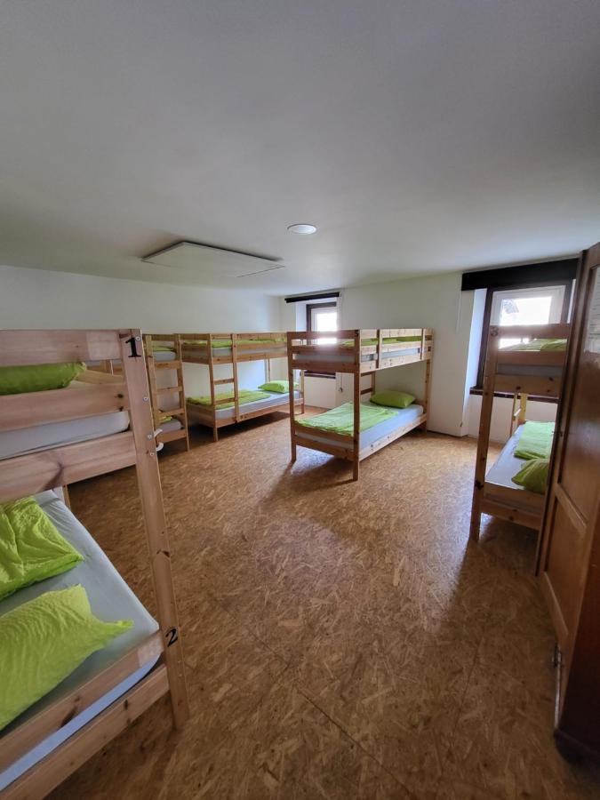 Bus Station Beds Hostel Bled Luaran gambar