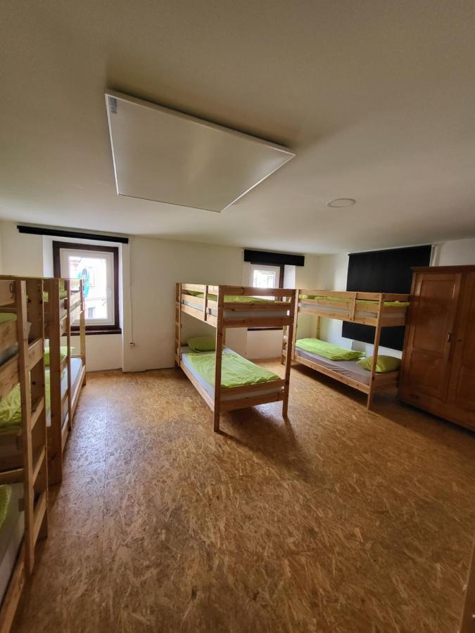 Bus Station Beds Hostel Bled Luaran gambar