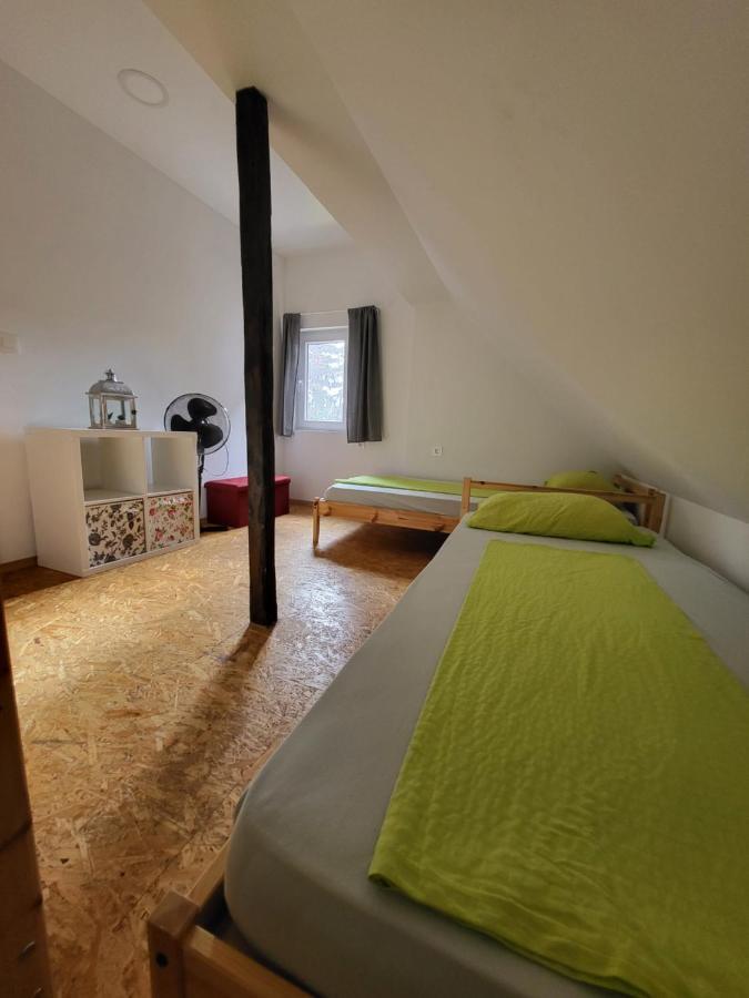 Bus Station Beds Hostel Bled Luaran gambar