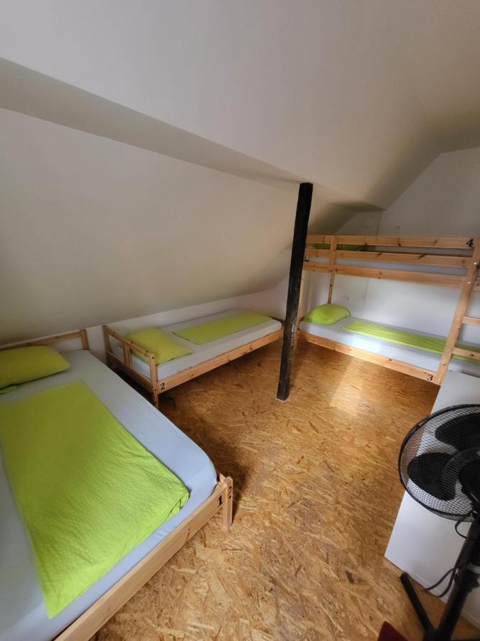 Bus Station Beds Hostel Bled Luaran gambar