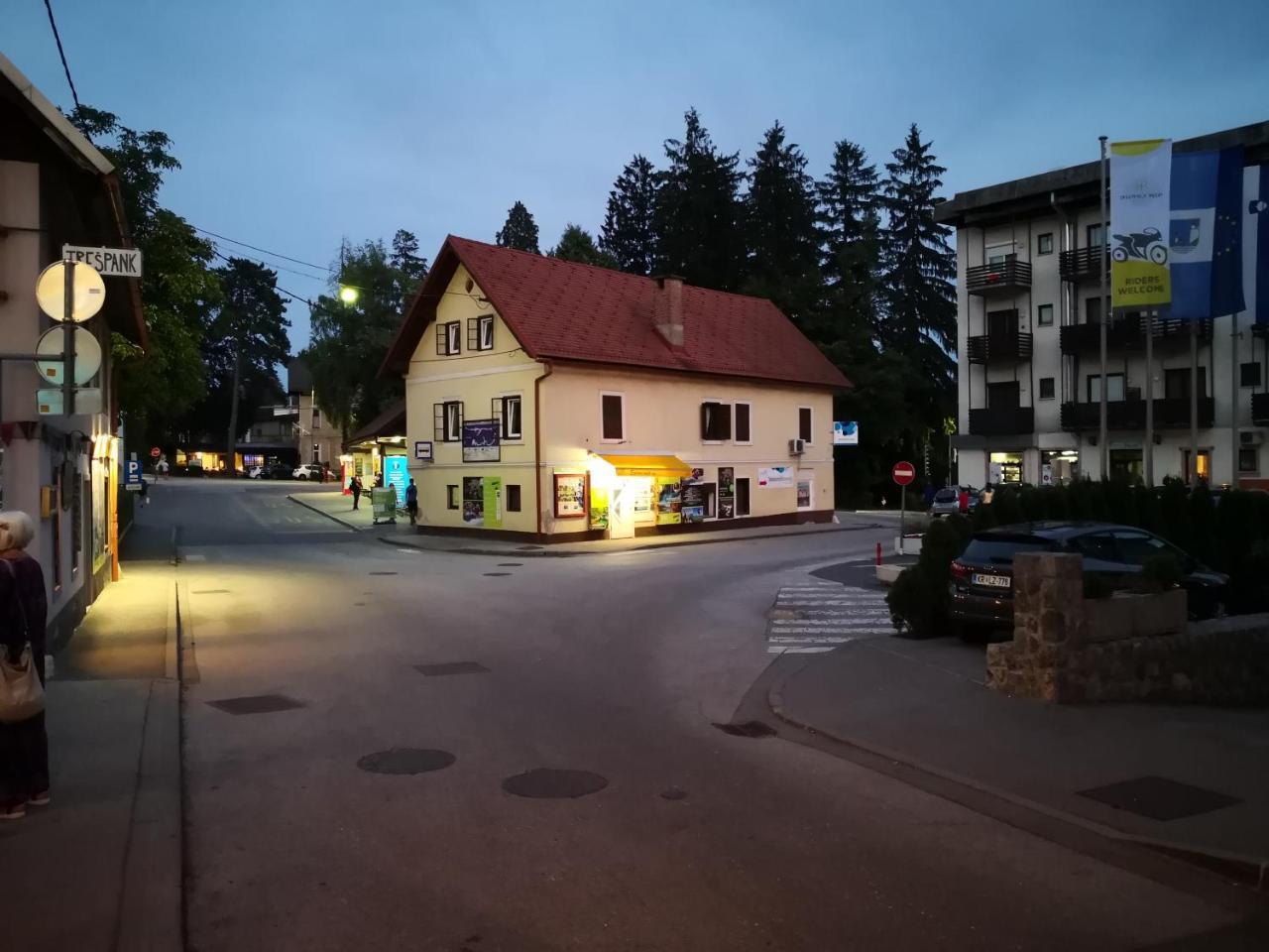 Bus Station Beds Hostel Bled Luaran gambar